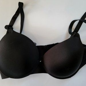 YMI‎ black bra 42C